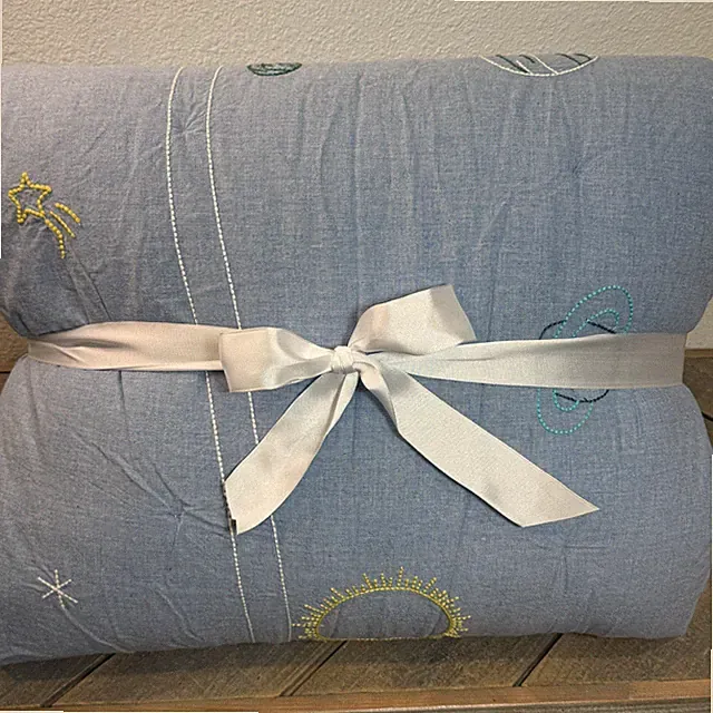 POTTERY BARN KIDS EMBROIDERED SPACE QUILT, FULL/QUEEN 86" SQ ~ CHAMBRAY BLUE